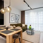 Earthy Elegance Mokotow 아파트 바르샤바