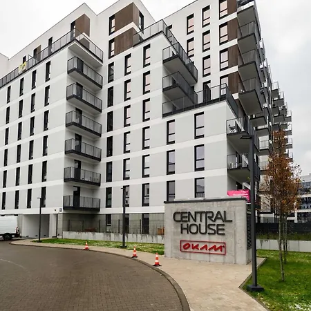 Apartment Earthy Elegance Mokotow Warsaw