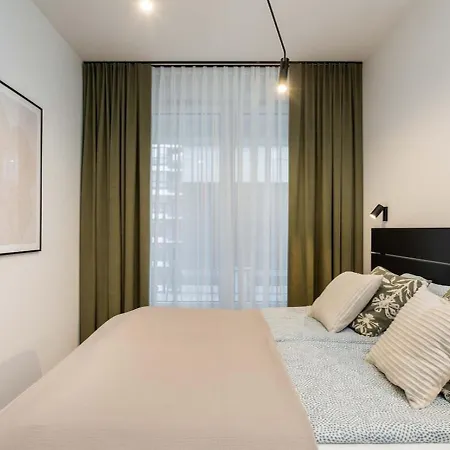 Earthy Elegance Mokotow Balcony&parking *